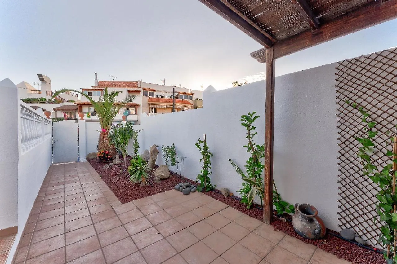 Marvelous Holiday Home - Villa La Caleta Costa Adeje