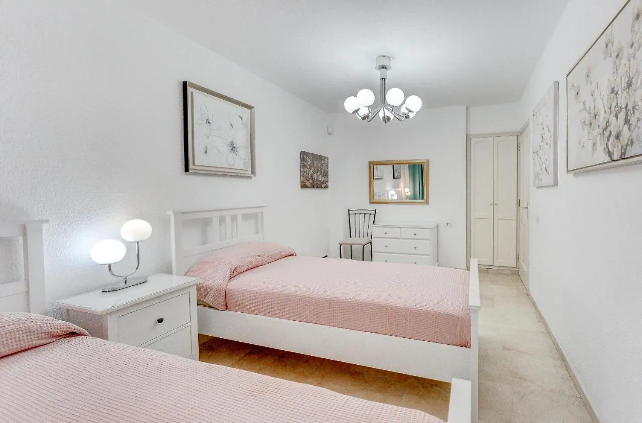 Marvelous Holiday Home - Villa La Caleta Costa Adeje
