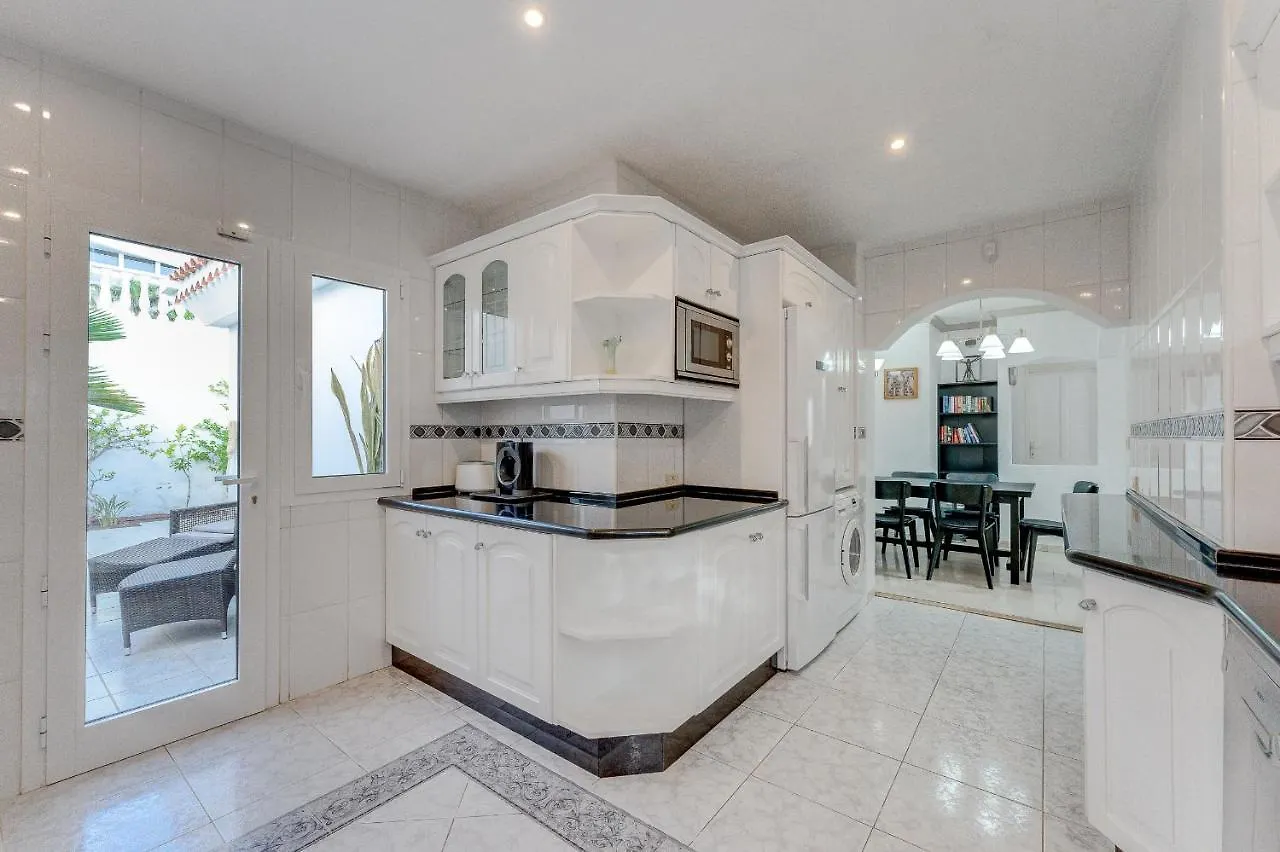 Marvelous Holiday Home - Villa La Caleta Costa Adeje   Costa Adeje (Tenerife)