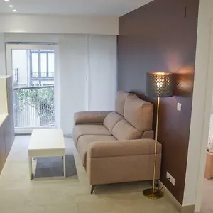 Modern & Spacious Near La Concha Bay , San Sebastian Spain